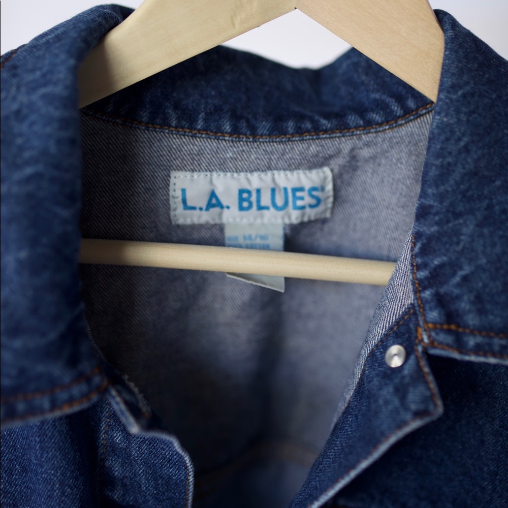 Denim jacket - Picture 2 of 3